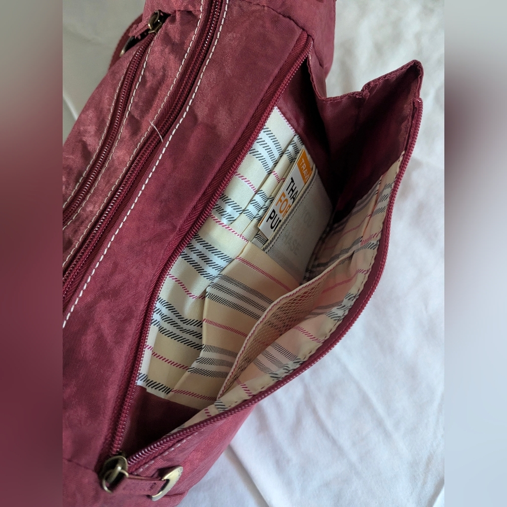 NWOT Travelon Burgundy Hobo Bag - Picture 11 of 13
